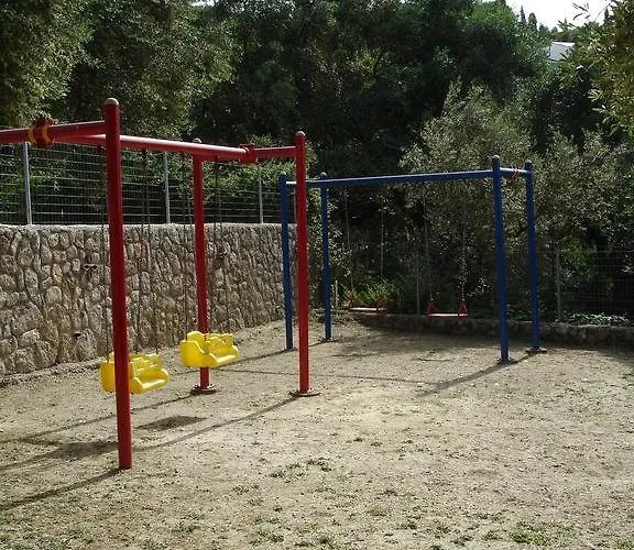 Bozikis &