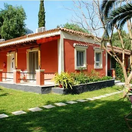 Bozikis & Studios * باليوكاستريتسا